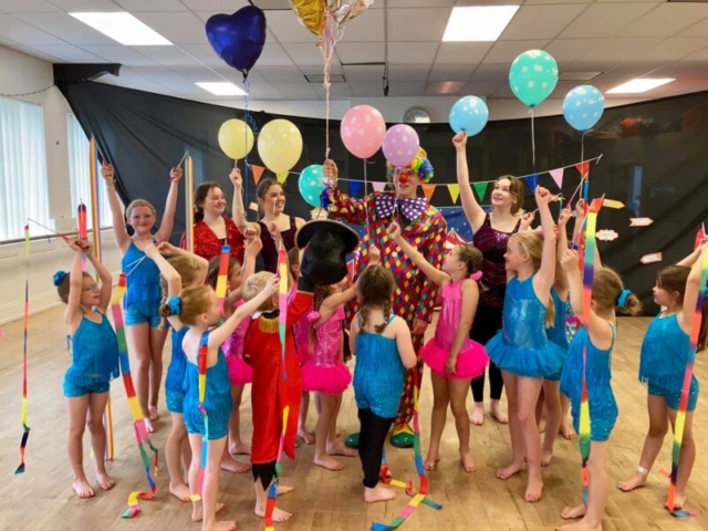 Grade One Modern Circus Grade One Modern Circus