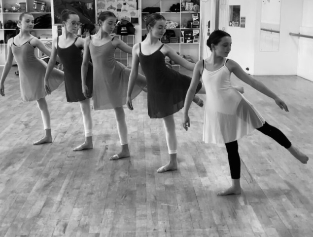 Contemporary Dance Contemporary Dance